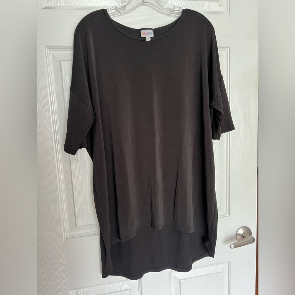 Black lularoe top